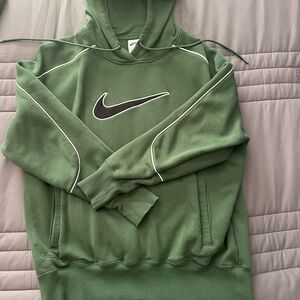 Nike Men's Green Hoodie